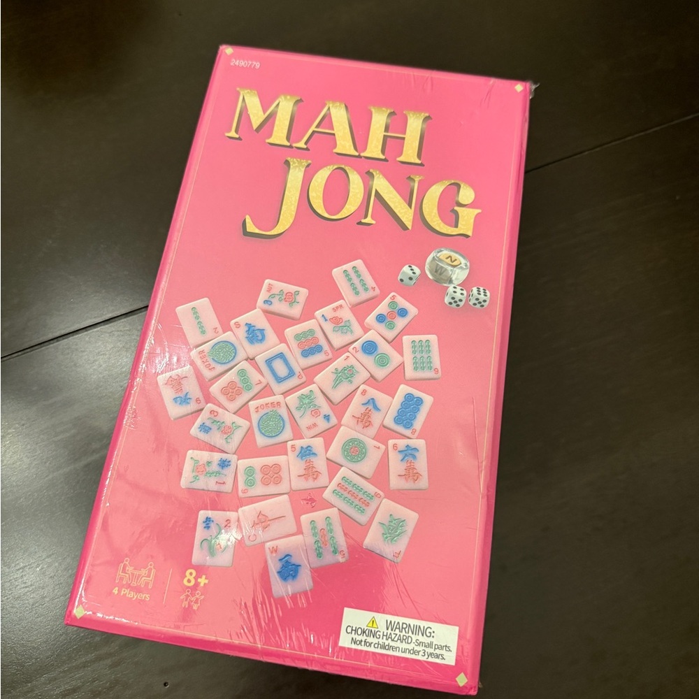 Pink American Mahjong 152 Set New/Unopened Box/Carved Tiles.